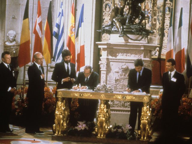Confesion desencantada de un espa&ntilde;ol aspirante a europeo